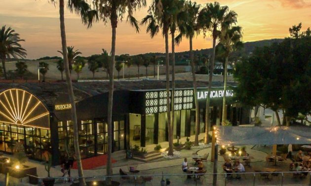 Rynek wtórny - Willa -
Algorfa - La Finca Golf Resort