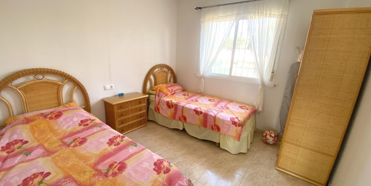 Reventa - Adosado -
Benijofar - Monte Azul