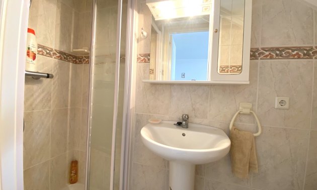 Reventa - Adosado -
Benijofar - Monte Azul