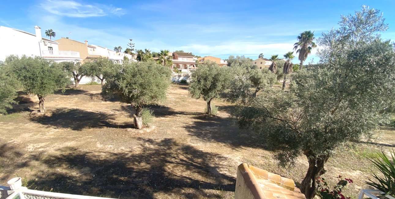 Reventa - Adosado -
Benijofar - Monte Azul