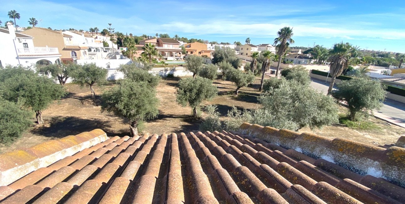 Reventa - Adosado -
Benijofar - Monte Azul
