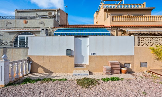 Resale - Townhouse -
Torrevieja - La Siesta