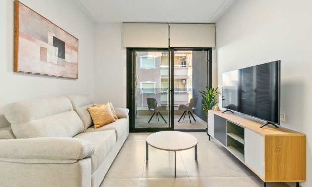 Resale - Apartment / flat -
Torrevieja - Playa de El Cura