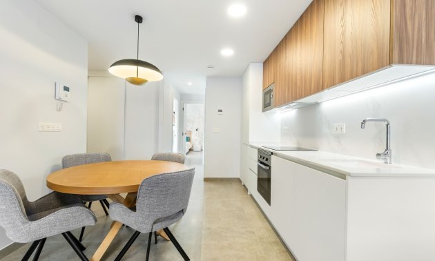 Reventa - Apartamento / piso -
Torrevieja - Playa de El Cura