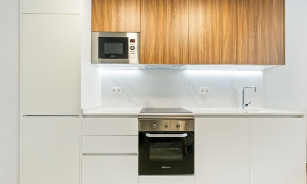 Reventa - Apartamento / piso -
Torrevieja - Playa de El Cura