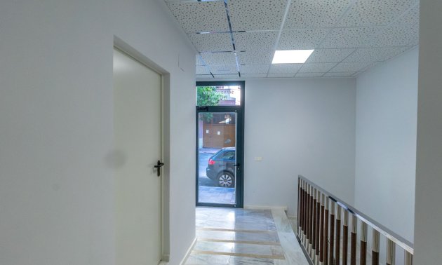 Reventa - Apartamento / piso -
Torrevieja - Playa de El Cura