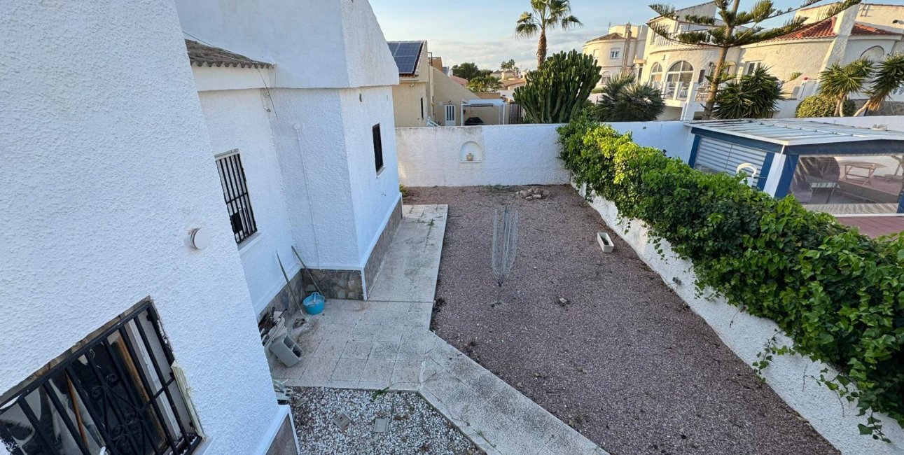 Reventa - Villa -
Torrevieja - San Luis - Chaparal
