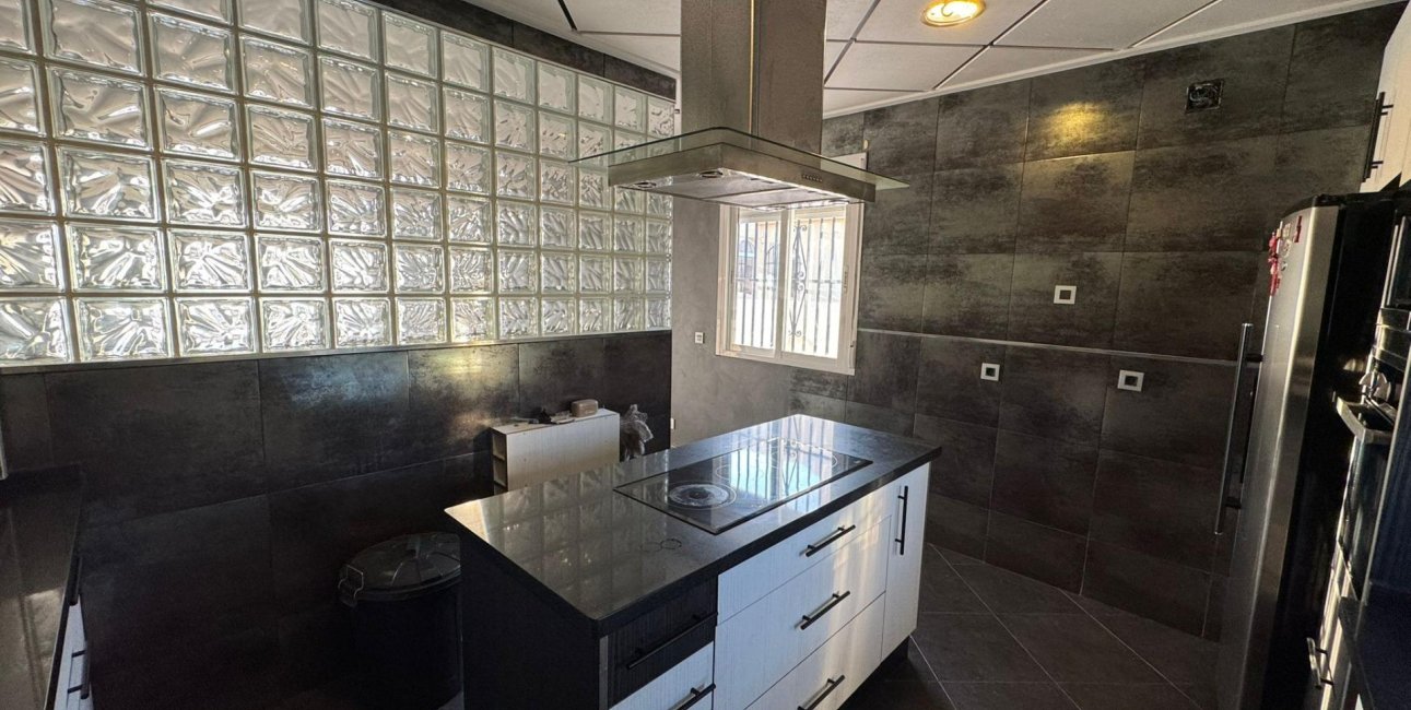 Reventa - Villa -
Torrevieja - San Luis - Chaparal