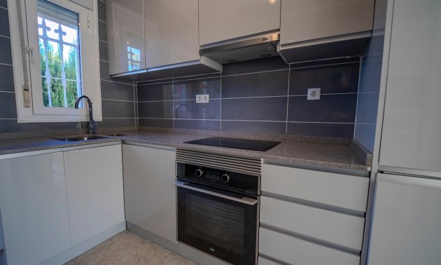 Resale - Villa -
Ciudad Quesada - Doña Pepa