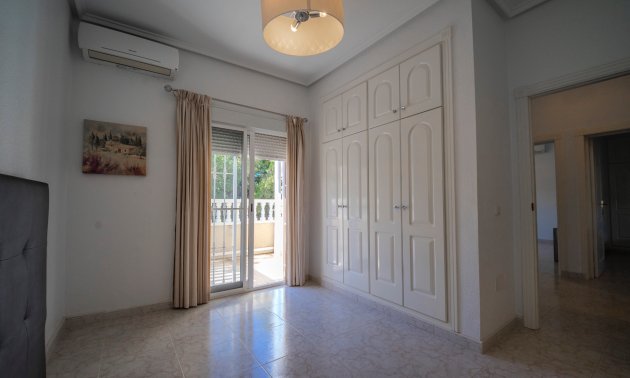 Resale - Villa -
Ciudad Quesada - Doña Pepa