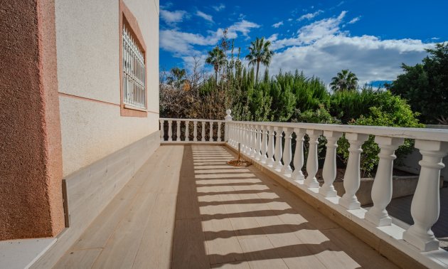 Resale - Villa -
Ciudad Quesada - Doña Pepa