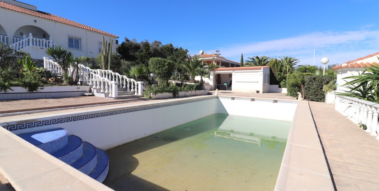 Reventa - Villa -
Algorfa - Lomas de La Juliana