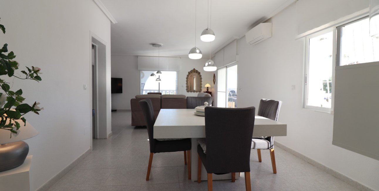 Reventa - Villa -
Algorfa - Lomas de La Juliana