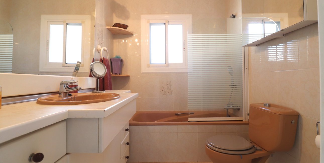 Reventa - Villa -
Algorfa - Lomas de La Juliana