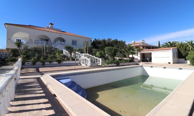 Reventa - Villa -
Algorfa - Lomas de La Juliana