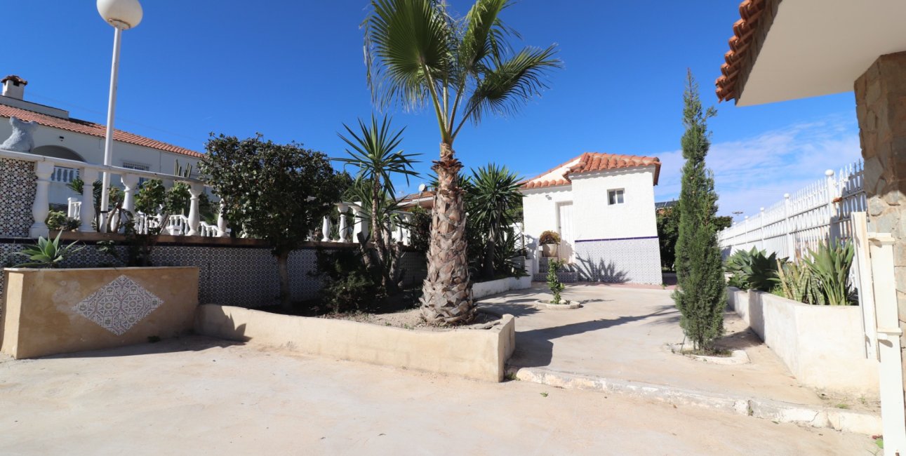 Reventa - Villa -
Algorfa - Lomas de La Juliana