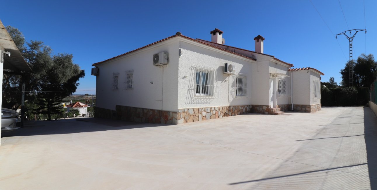 Reventa - Villa -
Algorfa - Lomas de La Juliana