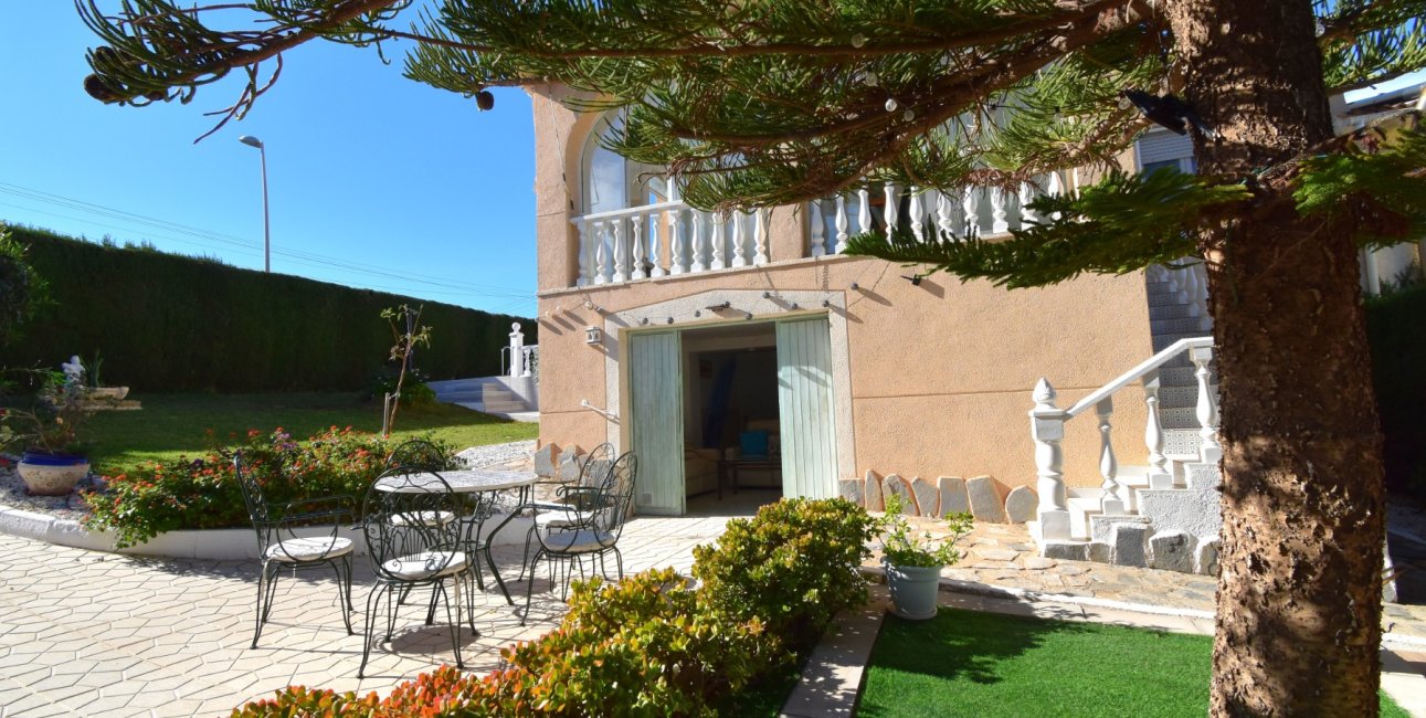 Resale - Townhouse -
Orihuela Costa - Los Balcones