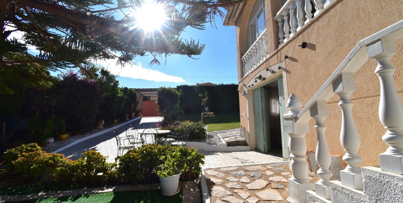 Resale - Townhouse -
Orihuela Costa - Los Balcones