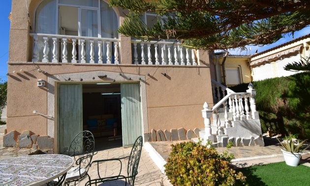 Resale - Townhouse -
Orihuela Costa - Los Balcones