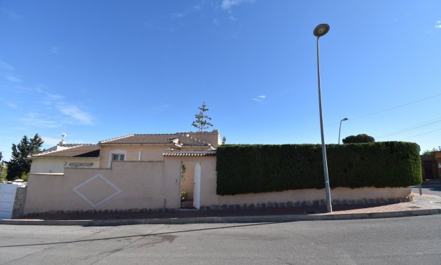 Resale - Townhouse -
Orihuela Costa - Los Balcones