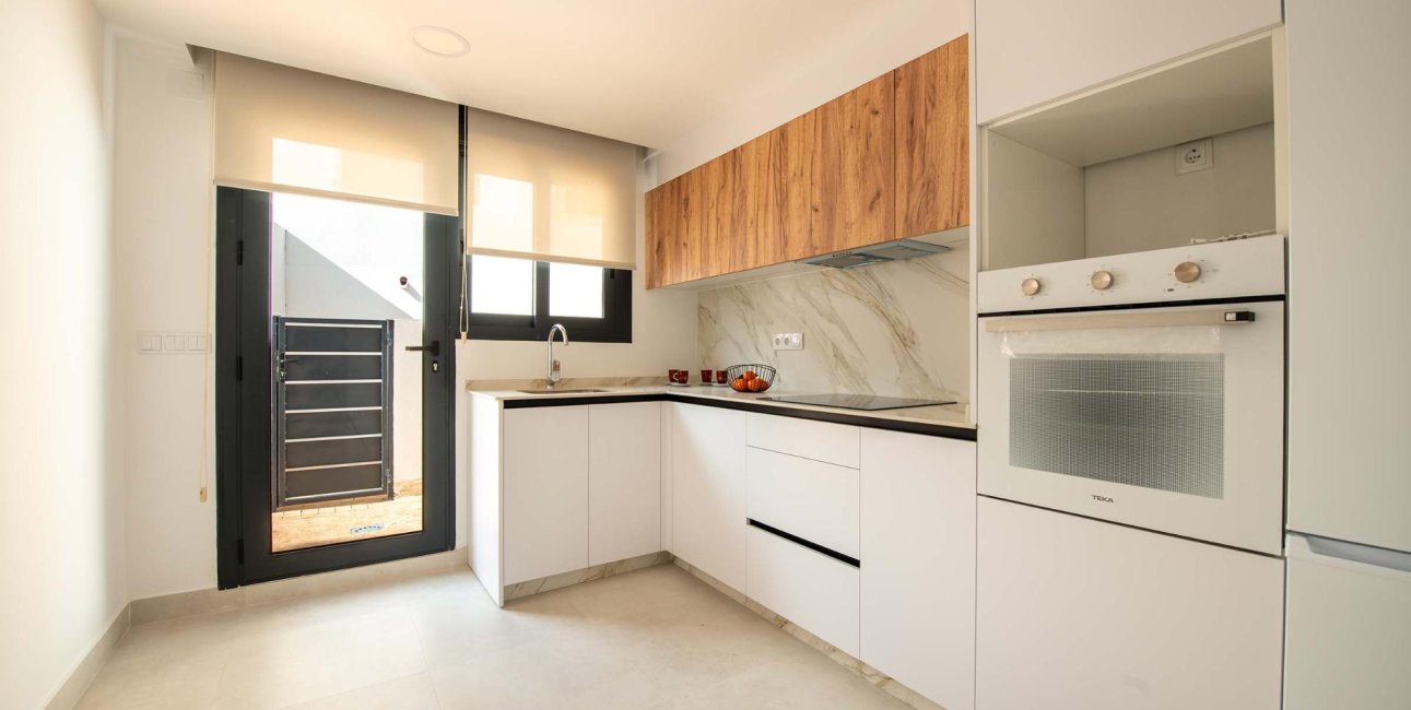 New Build - Bungalow -
Cox - San Fernando