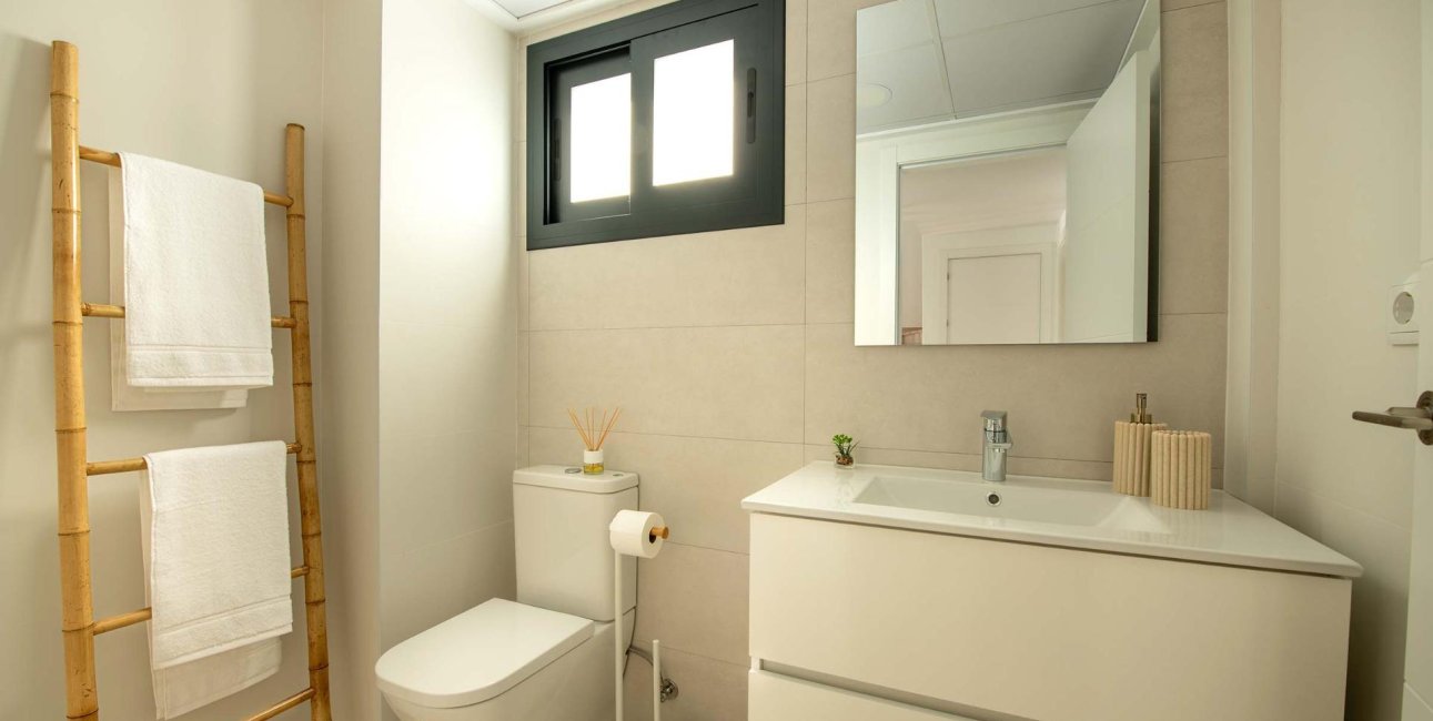 New Build - Bungalow -
Cox - San Fernando