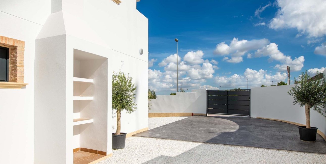 New Build - Bungalow -
Cox - San Fernando