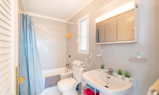 Resale - Apartment / flat -
Torrevieja - Frutales - Rosaleda