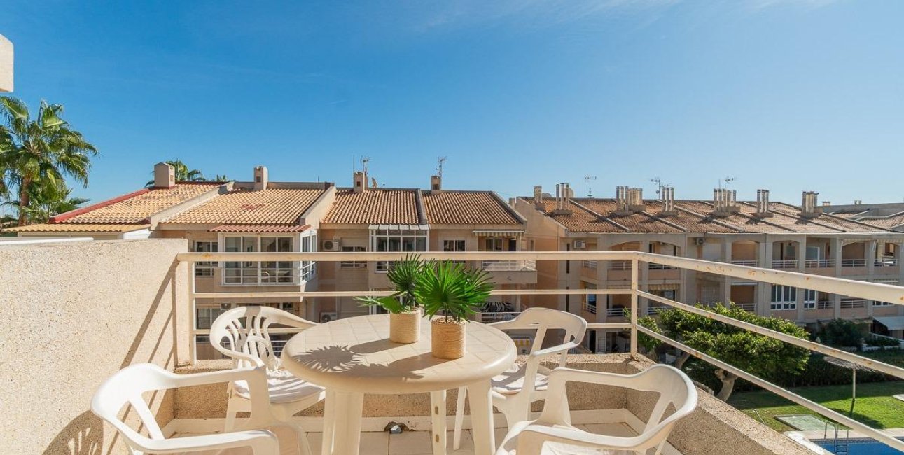 Resale - Apartment / flat -
Torrevieja - Frutales - Rosaleda