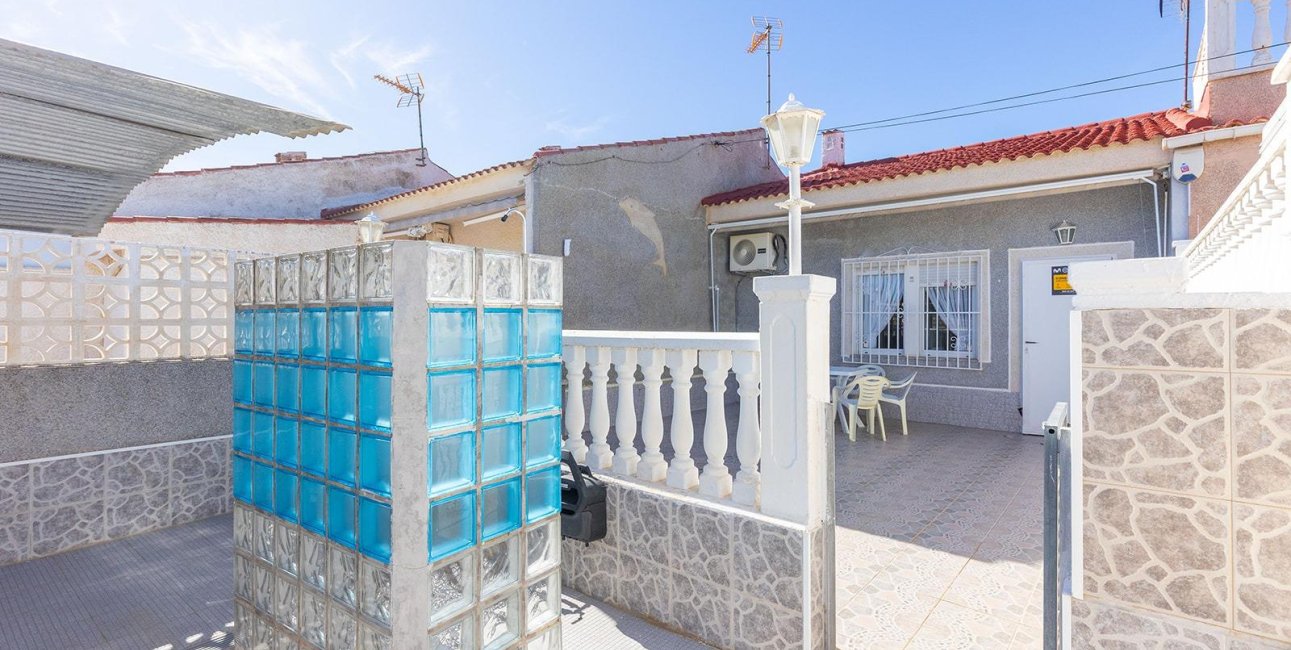 Resale - Bungalow -
Torrevieja - Torretas  - La Siesta - El Limonar