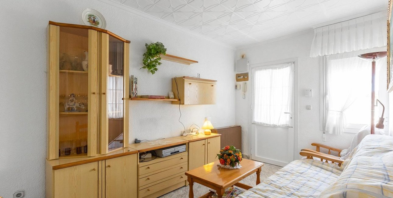 Resale - Bungalow -
Torrevieja - Torretas  - La Siesta - El Limonar