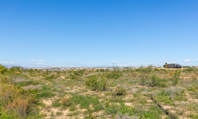 Resale - Bungalow -
Torrevieja - Torretas  - La Siesta - El Limonar