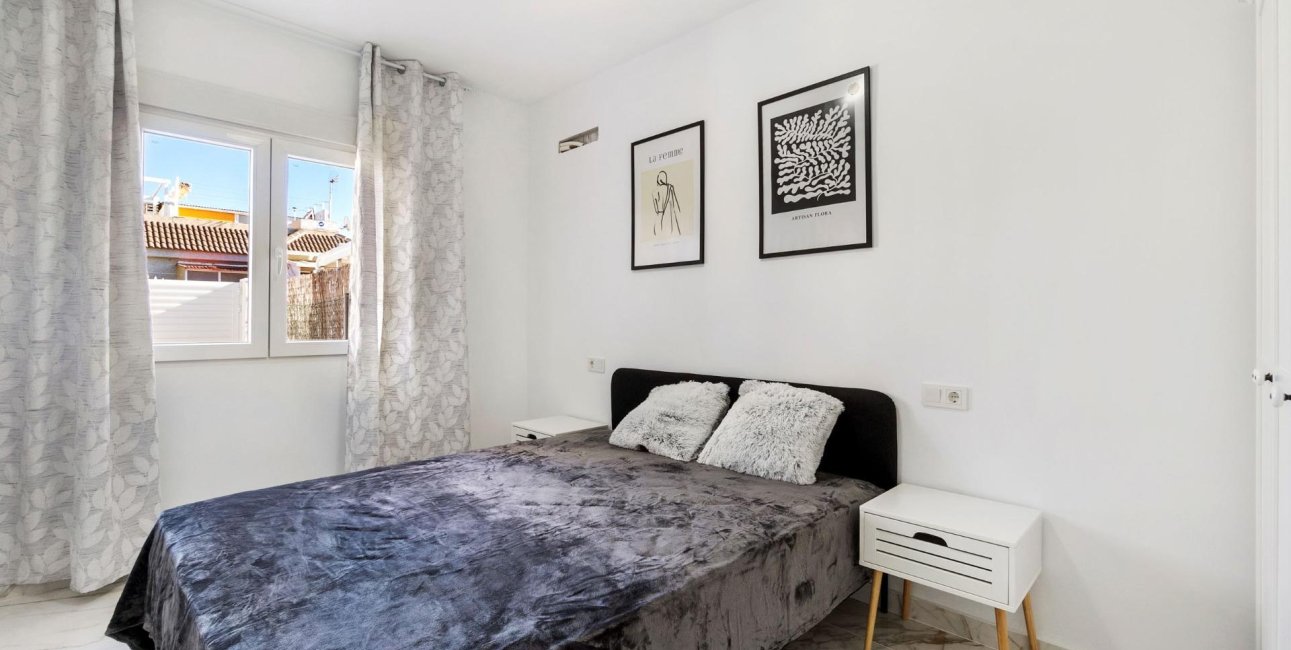 Reventa - Villa -
Torrevieja - San Luis - Chaparal