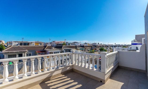 Reventa - Villa -
Torrevieja - San Luis - Chaparal