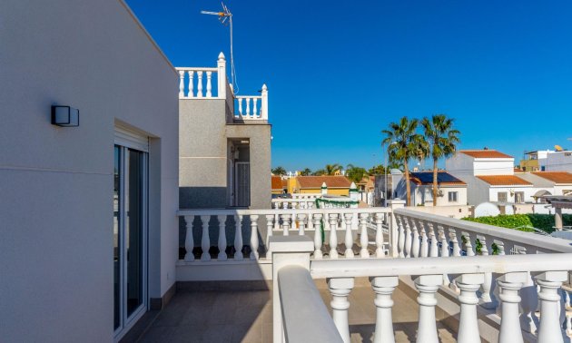 Reventa - Villa -
Torrevieja - San Luis - Chaparal