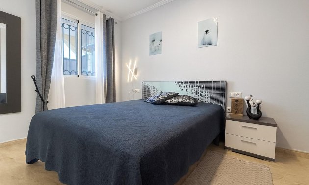 Resale - Apartment / flat -
Orihuela Costa - Altos de Campoamor