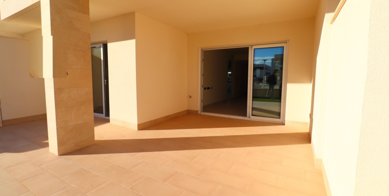 Resale - Apartment / flat -
Guardamar del Segura - El Raso