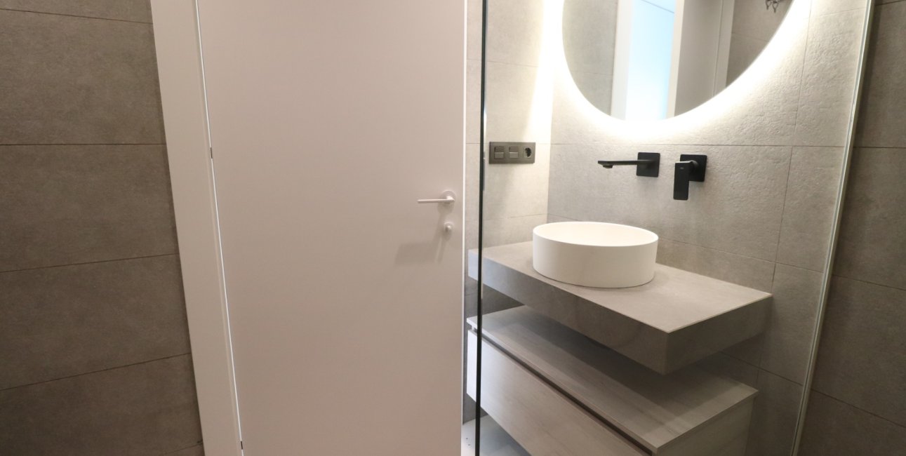 Resale - Apartment / flat -
Guardamar del Segura - El Raso