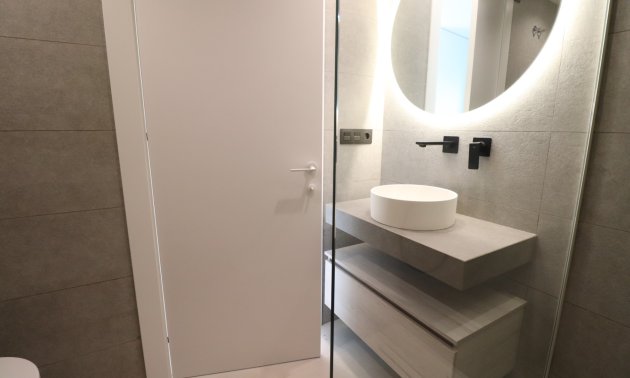 Resale - Apartment / flat -
Guardamar del Segura - El Raso