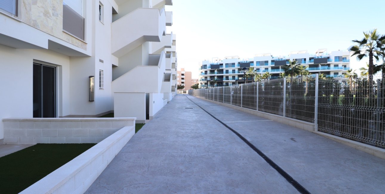 Resale - Apartment / flat -
Guardamar del Segura - El Raso