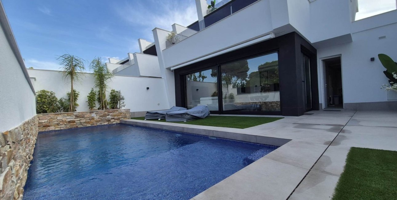 Resale - Townhouse -
Santiago de La Ribera - Santiago de La Ribera - Town