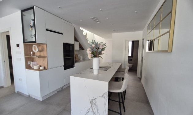 Resale - Townhouse -
Santiago de La Ribera - Santiago de La Ribera - Town