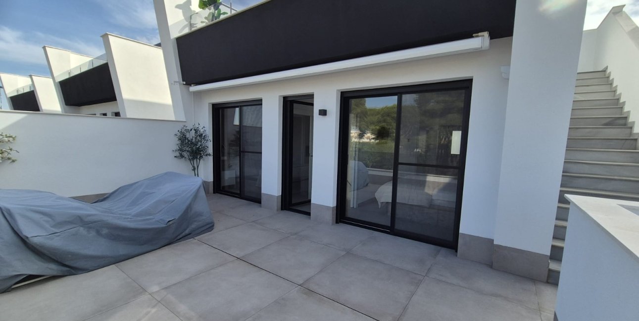 Resale - Townhouse -
Santiago de La Ribera - Santiago de La Ribera - Town