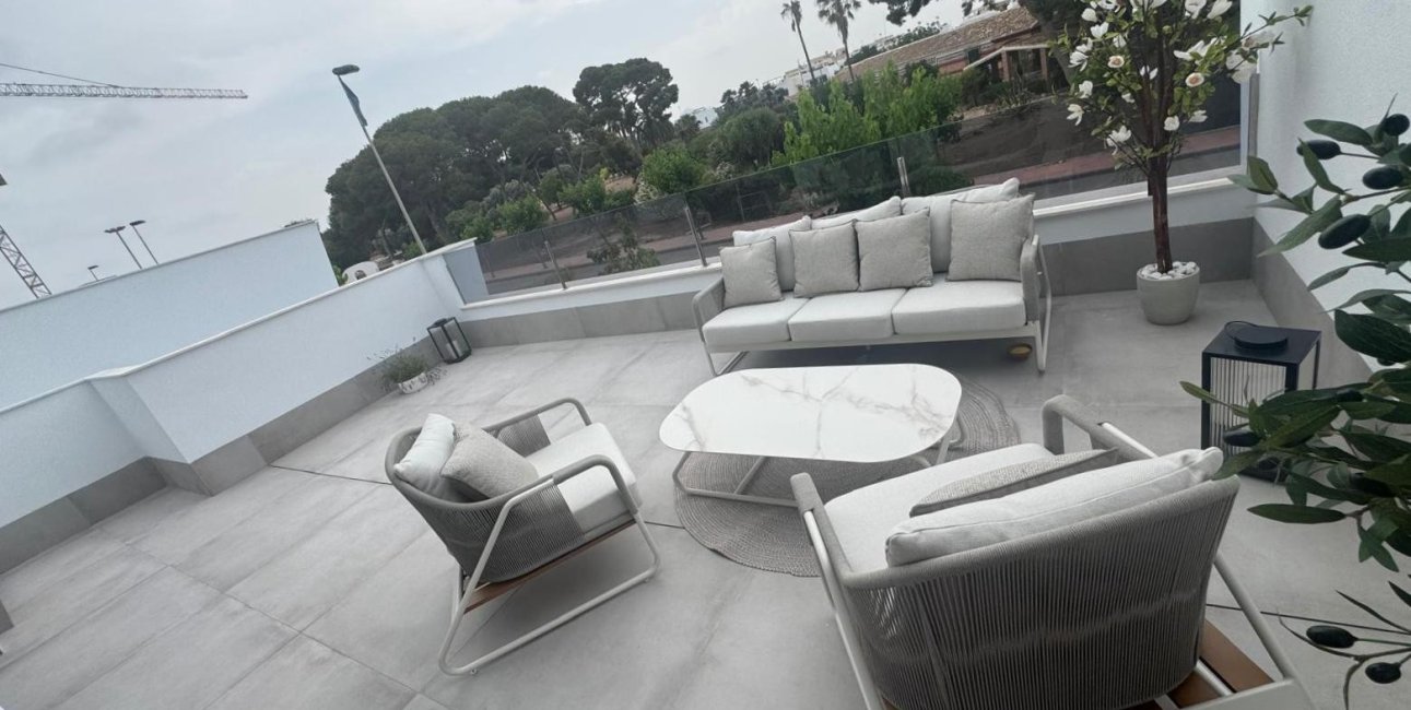 Resale - Townhouse -
Santiago de La Ribera - Santiago de La Ribera - Town