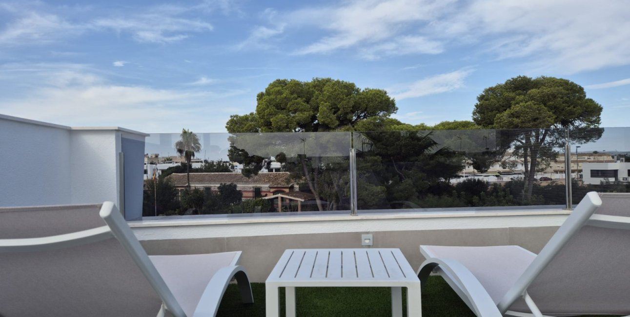 Resale - Townhouse -
Santiago de La Ribera - Santiago de La Ribera - Town