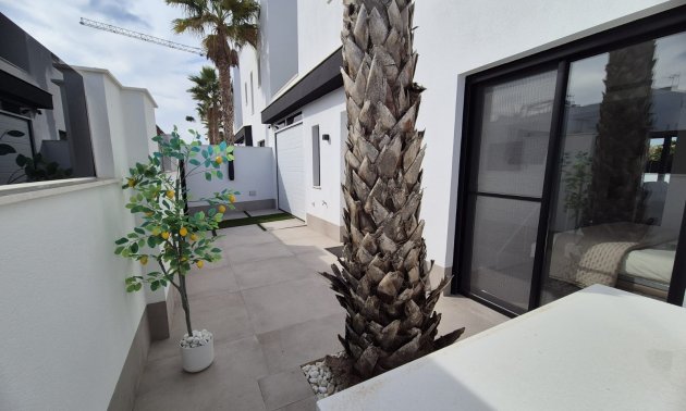 Resale - Townhouse -
Santiago de La Ribera - Santiago de La Ribera - Town