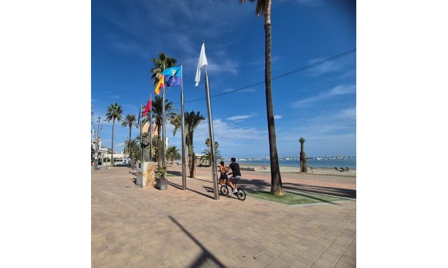 Resale - Townhouse -
Santiago de La Ribera - Santiago de La Ribera - Town