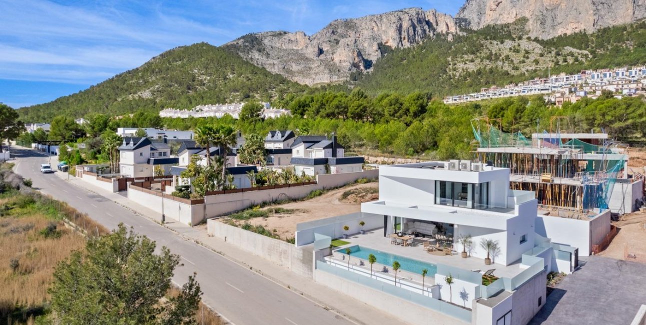 New Build - Villa -
Polop - Urbanizaciones