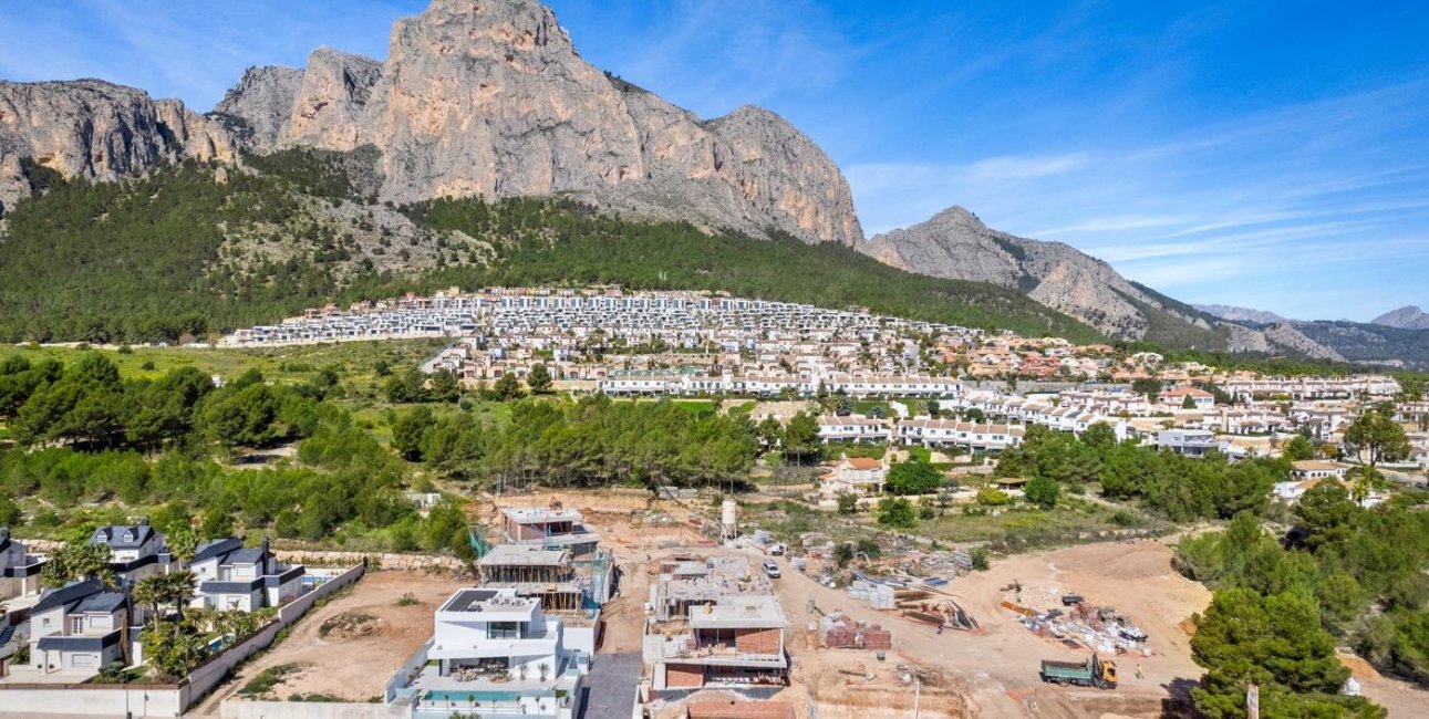 New Build - Villa -
Polop - Urbanizaciones